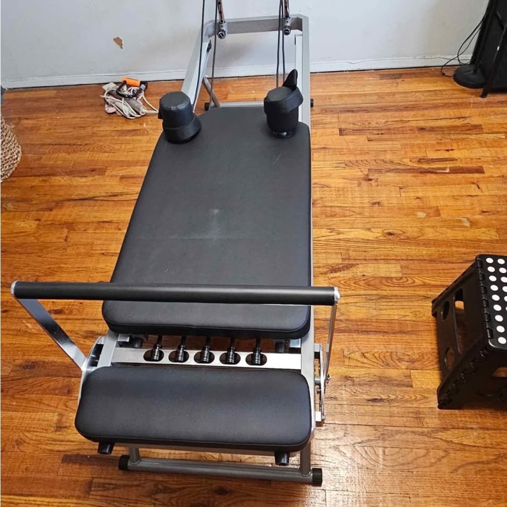 Black and Silver Pilates Reformer